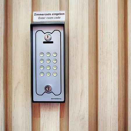 B&B Hotel Bamberg Отель *